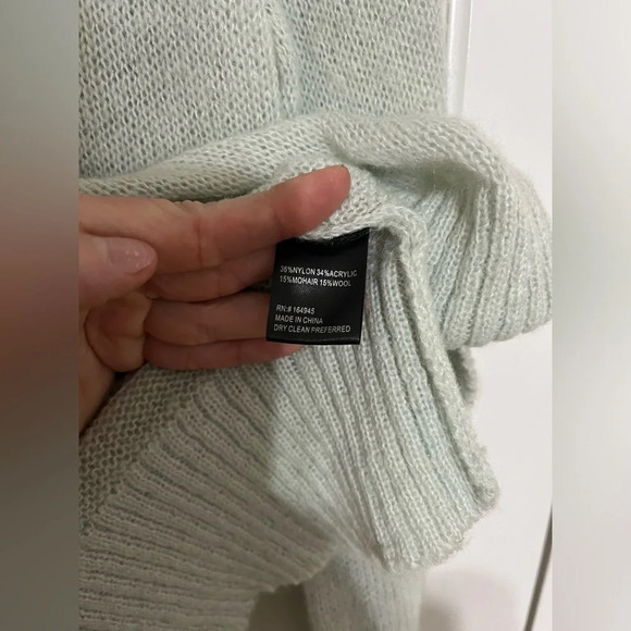 Toccin Cotton & Wool Blend Turtleneck Sweater - Picture 4 of 8